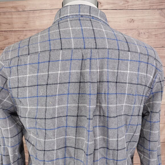 CROFT & BARROW GREY CHECK FLANNEL BUTTON DOWN SHIRT MENS SIZE M MEDIUM - Picture 5 of 6